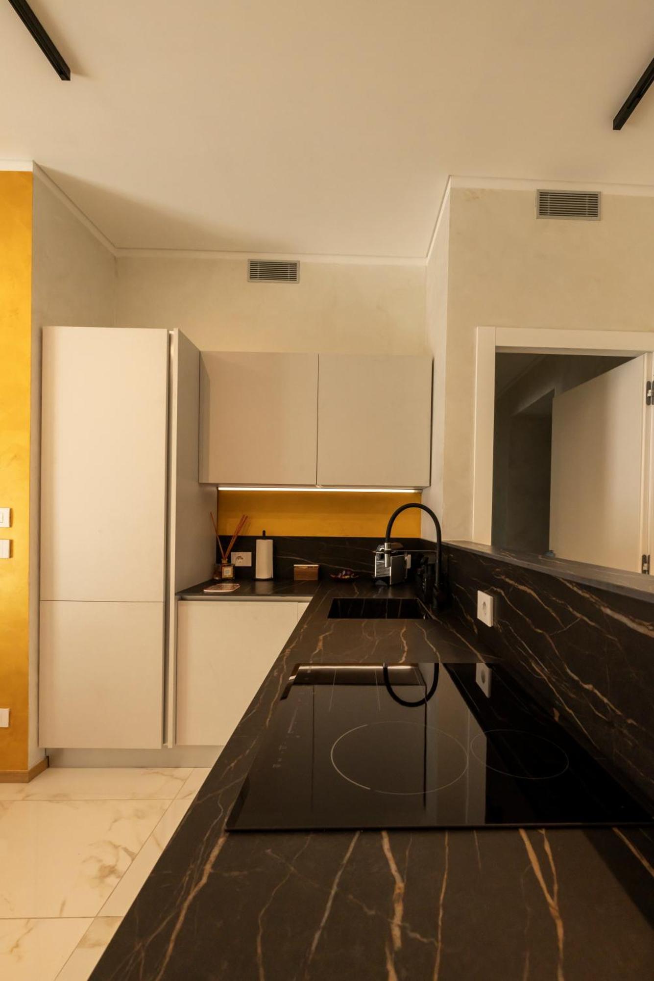 Lo Scrigno D'Oro Nel Centro Di Torino Apartamento Exterior foto