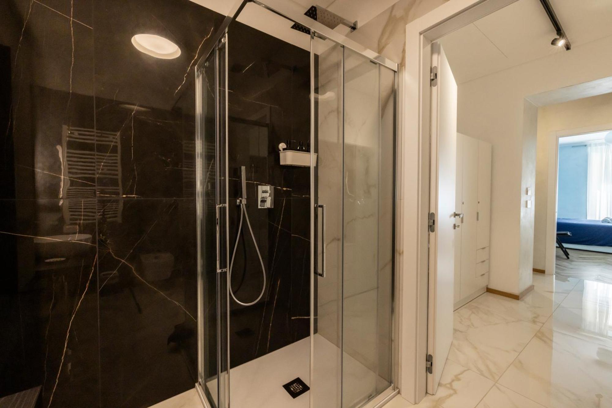 Lo Scrigno D'Oro Nel Centro Di Torino Apartamento Exterior foto